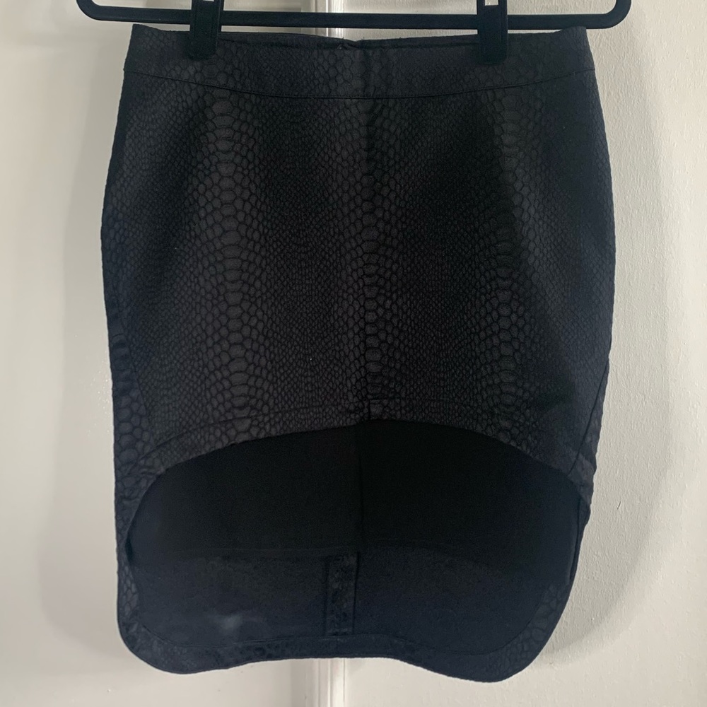 Snakeskin Hi-Low Mini Skirt